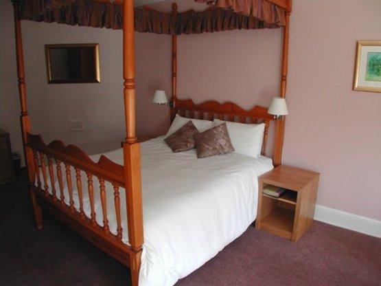 The Inn At Woodhall Spa Exterior photo