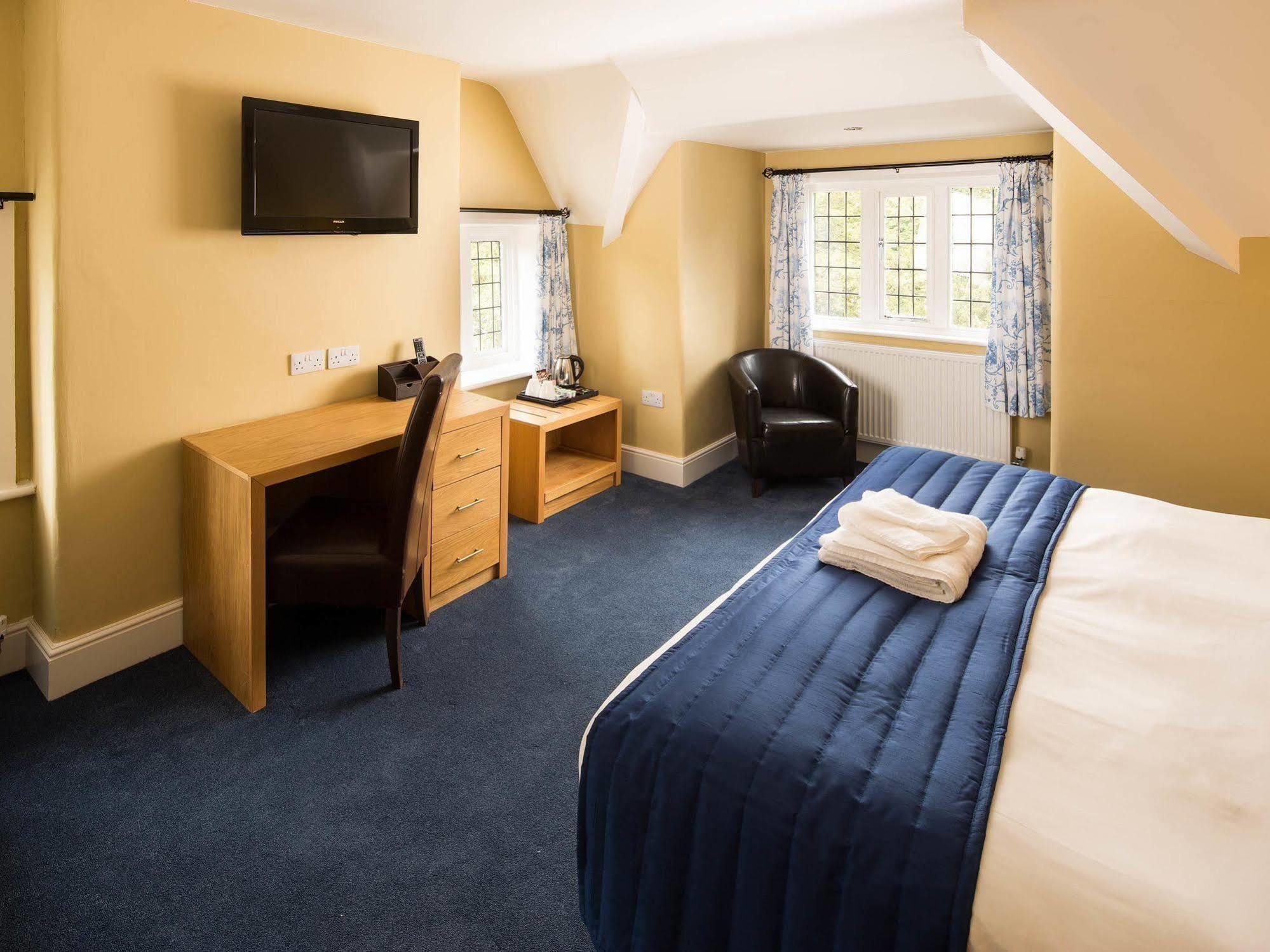 The Inn At Woodhall Spa Exterior photo